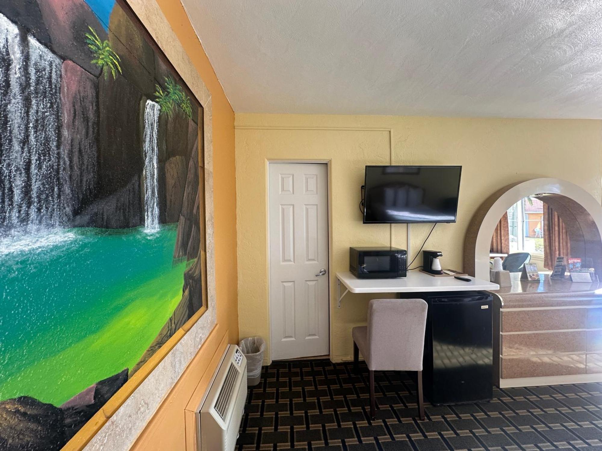 Motel Super By Oyo Daytona Near Airport *
