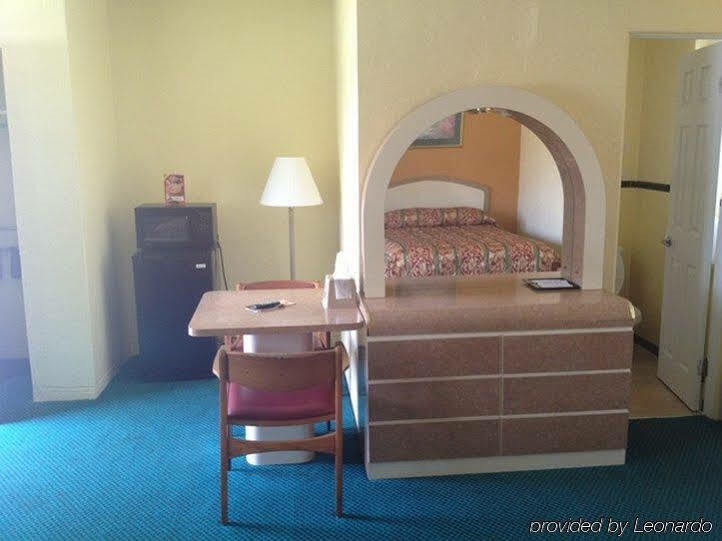 Motel Super By Oyo Daytona Near Airport Daytona Beach