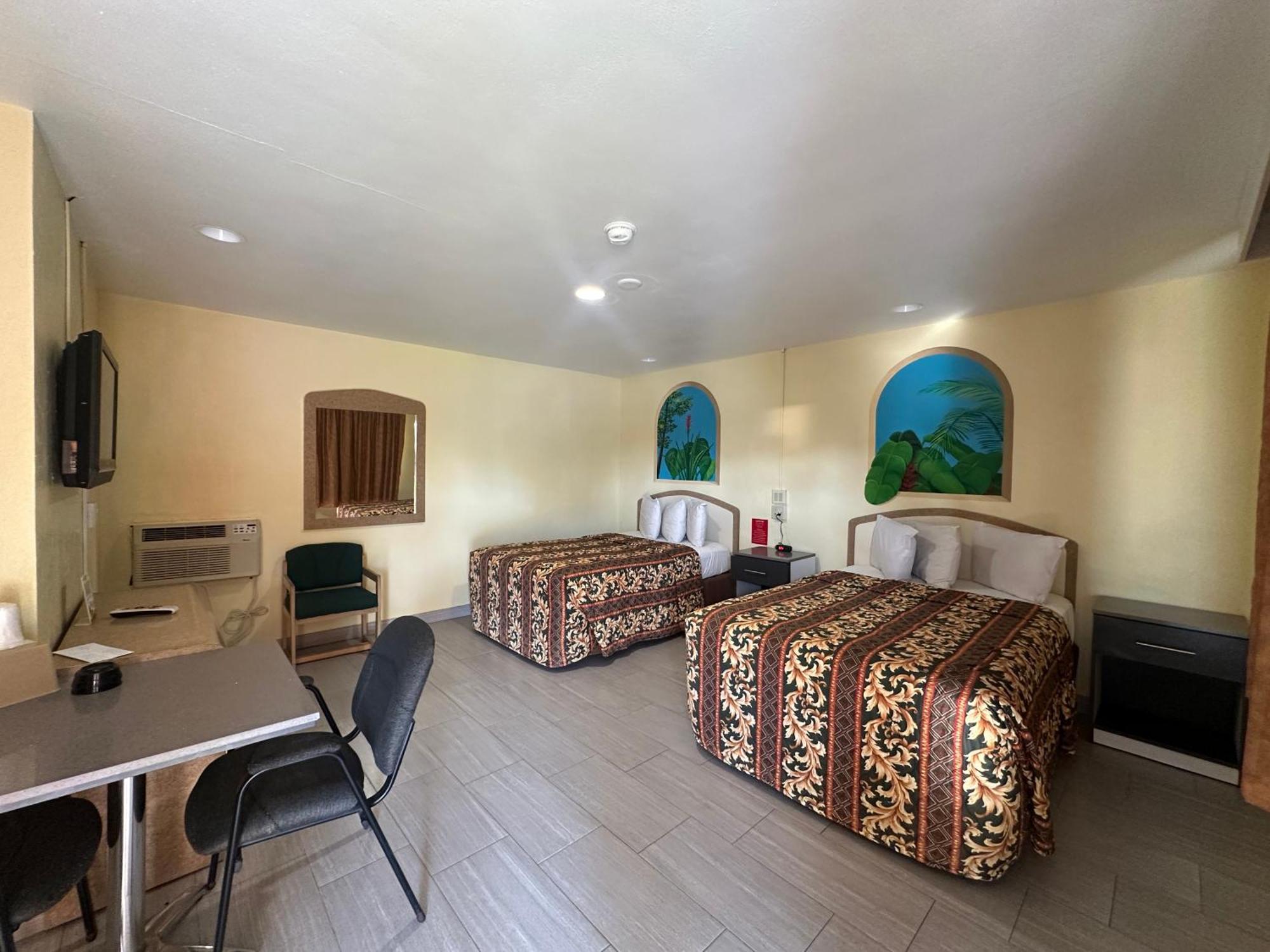Motel Super By Oyo Daytona Near Airport Daytona Beach